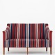 Kaare Klint / Rud. Rasmussen
KK 6092 - 2 pers. sofa i græsk-stribet tekstil på stel af mahogni.
1 stk. på lager
Original stand
