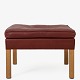 Børge Mogensen / Fredericia Furniture
BM 2202 - Stool in patinated red leather with oak legs.
1 pc. in stock
Good condition
