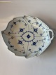 Leaf-shaped dish #Blue painted Fluted
Bing and Grondahl
Length 22.2 cm approx
SOLD