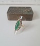 Vintage ring in 14 kt gold with Chrysopras