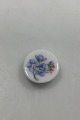 Royal Copenhagen Antique Button in overglaze with flower 2