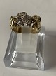 Damering i 14 karat guld, med brillanter og elefant-motiv. Str. 56, stemplet 
585.