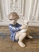 Royal Copenhagen figur - Pige med kat no. 4631