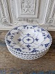 Royal Copenhagen Musselmalet helblonde dyb tallerken no. 1079 - 23 cm. 1898-1923