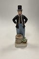Royal Copenhagen Overglasur Figur Jan Hansen Schmidt Torvedragt, Amager No. 
12103
