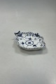 Royal Copenhagen Musselmalet Helblonde Bladformet fad No 1076