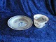 Rørstrand svensk fajance porcelæn Ostindia, sæt krus med hank og frokost 
tallerken 21cm