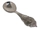 Large silver memorial spoon from 1919
Fædrearv værnedes til egn tarv