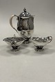 Georg Jensen Sterling Silver Coffee Pot, Sugar Bowl og Creamer No. 235