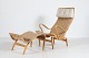 Bruno Mathsson
Pernilla 2 easy chair
with stool stool