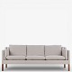 Børge Mogensen / Fredericia FurnitureBM 2213 - Nybetrukket 3 pers. sofa i Hallingdal 65-uldstof (farve: 200).Leveringstid: 6-8 uger