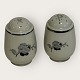 Black roseCopenhagen porcelain paintingSalt and pepper set*DKK 125
