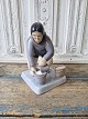 B&G figur - Grønlandsk kvinde no. 2416