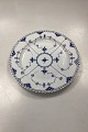 Royal Copenhagen Musselmalet Helblonde Rundt Fad No. 1040