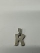 Vedhæng/Charms i sølv bogstav KHøjde 1,9 cm.