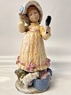 Pige med spejl Figur Spansk.Højde 29 cm.