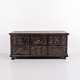 Stor originalmalet kiste med blomstermotiver fra 1800-tallet