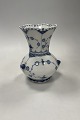 Royal Copenhagen Musselmalet Helblonde Vase med snegle No. 1197