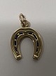 14 karat guld. Hestesko med Blå emalje.Charms / Vedhæng.Højde 1,7 cm.