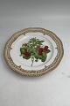Royal Copenhagen Flora Danica Frugttallerken No 429/3554