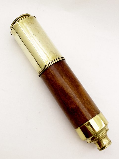 Marine day & night telescope sold