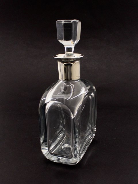 Crystal decanter