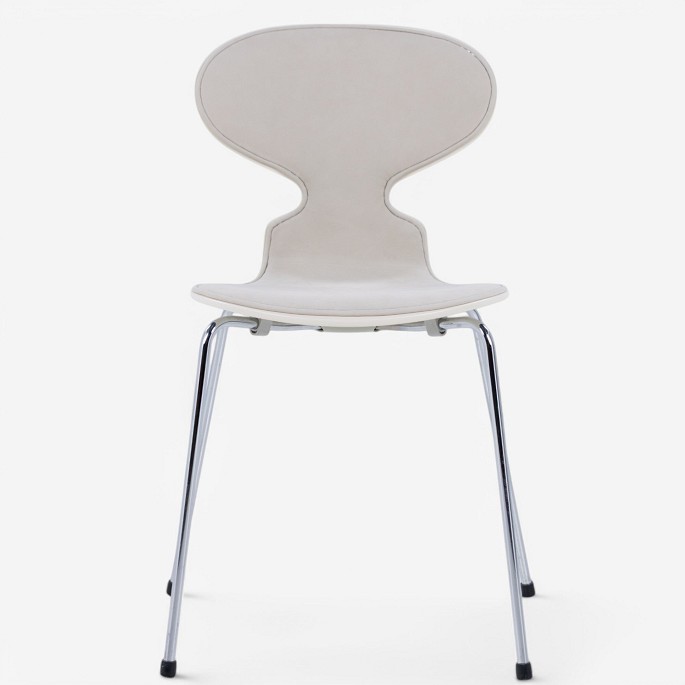 Arne Jacobsen / Fritz Hansen.
AJ 3100 - 