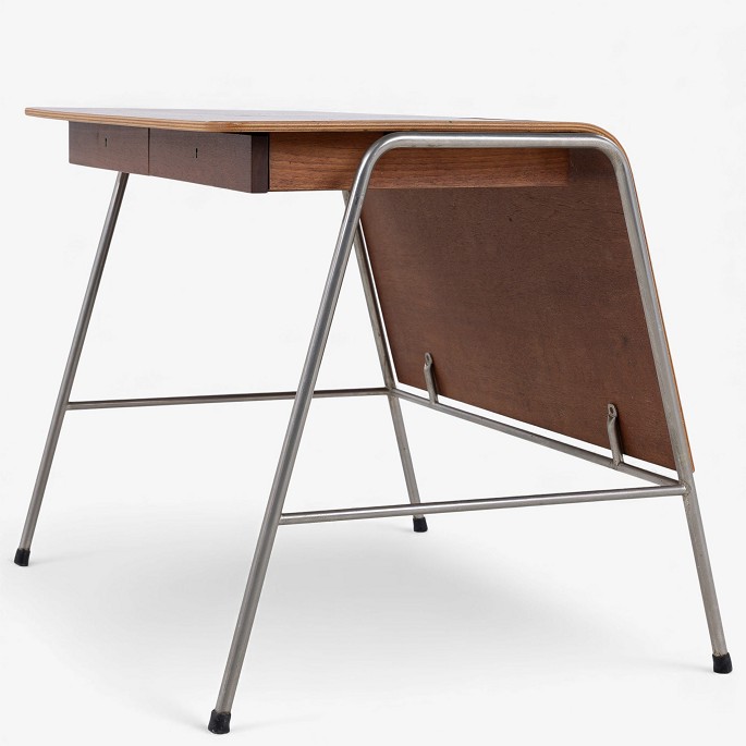 Arne Jacobsen / Fritz Hansen.